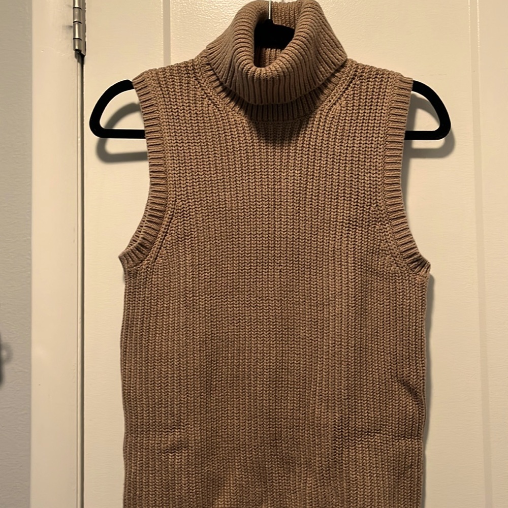 Michael Kors sleeveless turtleneck